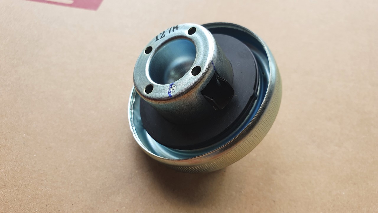 [HCM]NẮP BÌNH XĂNG XE GA HONDA AIR BLADE