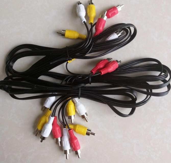 Dây Loa AV 6 Đầu Hoa Sen RCA Dài 1.5M (Đen)