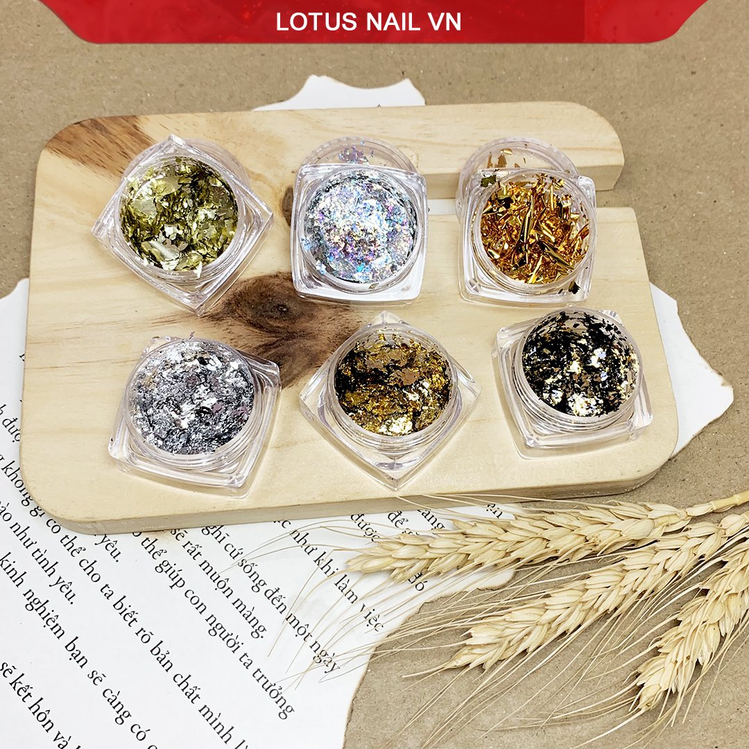 Set nhũ khổng tước 6 hũ trang trí móng