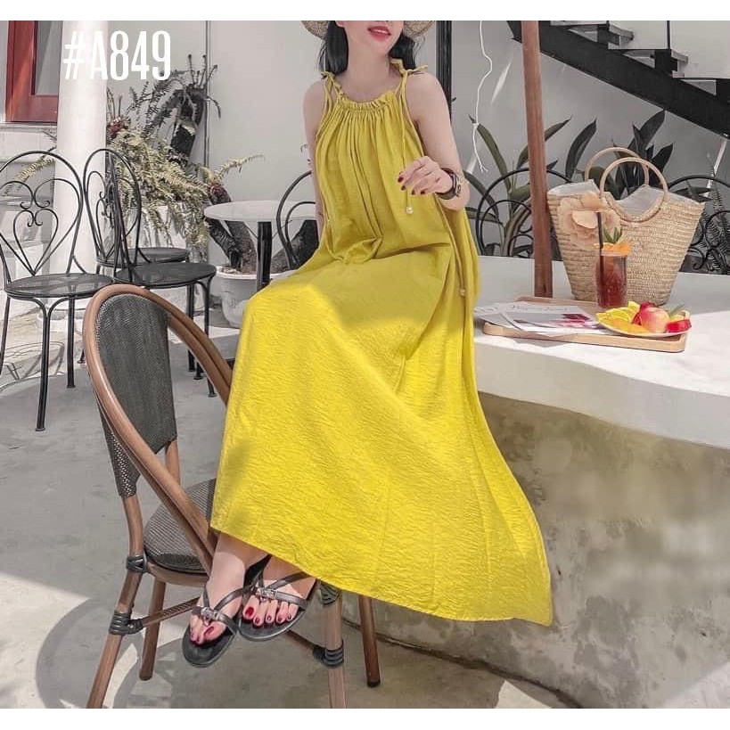 Đầm Maxi Dáng Xòe Cổ Yếm Phối Cột  Nơ