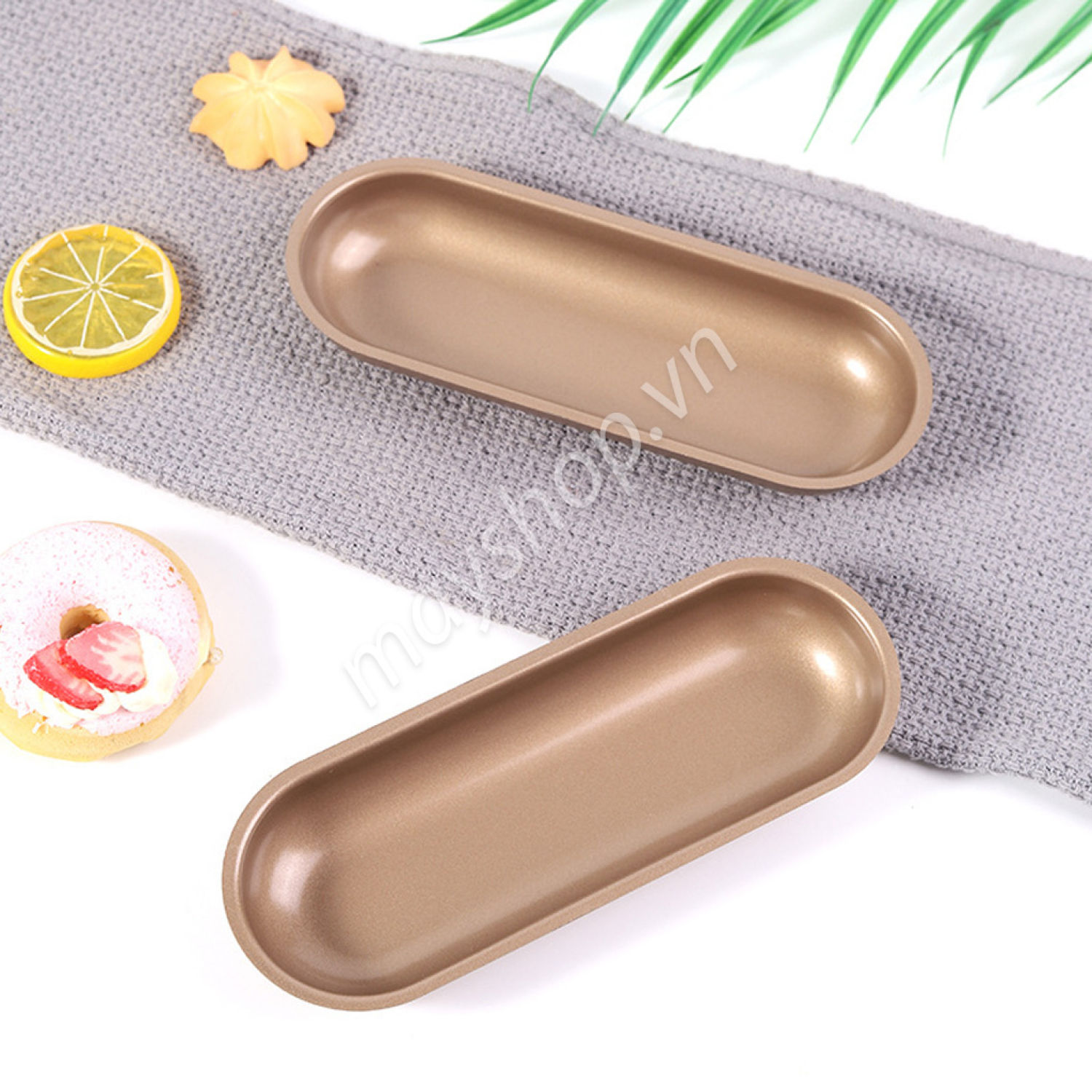 Khuôn bầu dục chống dính màu vàng (19x7x2,5cm)