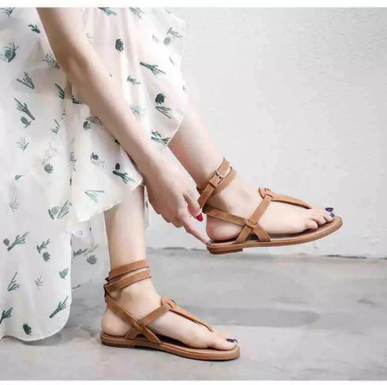 GIÀY SANDAL ĐẾ BỆT CHÉO CỔ CHÂN CÓ SIZE LỚN