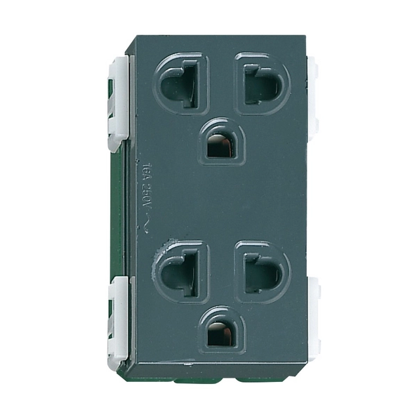 Ổ cắm đôi 3 chấu Panasonic WEV-1582SW dòng Wide có màng che và dây nối đất, cắm nhanh - Hàng chính hãng