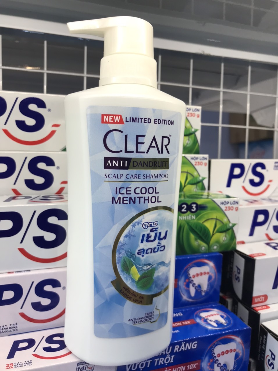 Dầu gội Clear vòi Thái 480ml