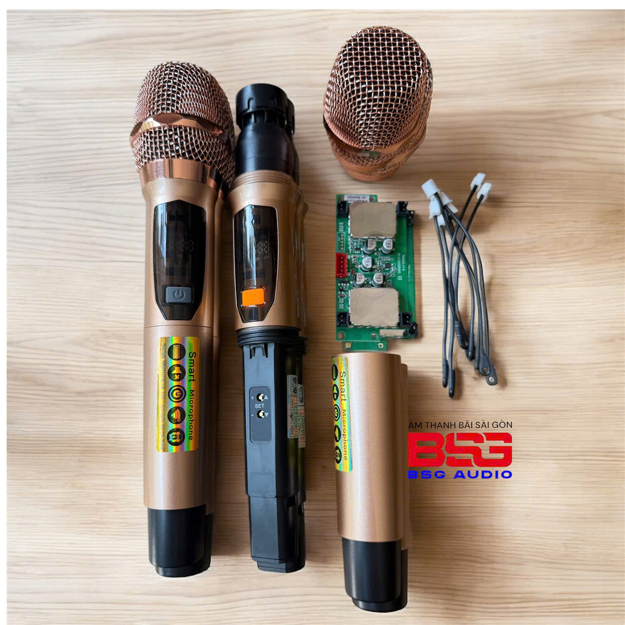 Micro loa kéo Đa năng UHF  T9909- loại 1