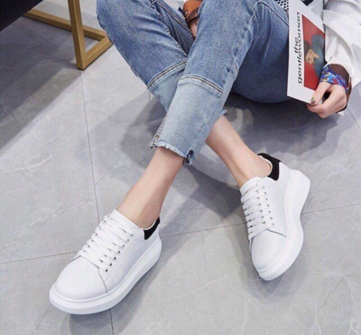 Giày thể thao nữ, giày sneaker Mc q gót đen nhung