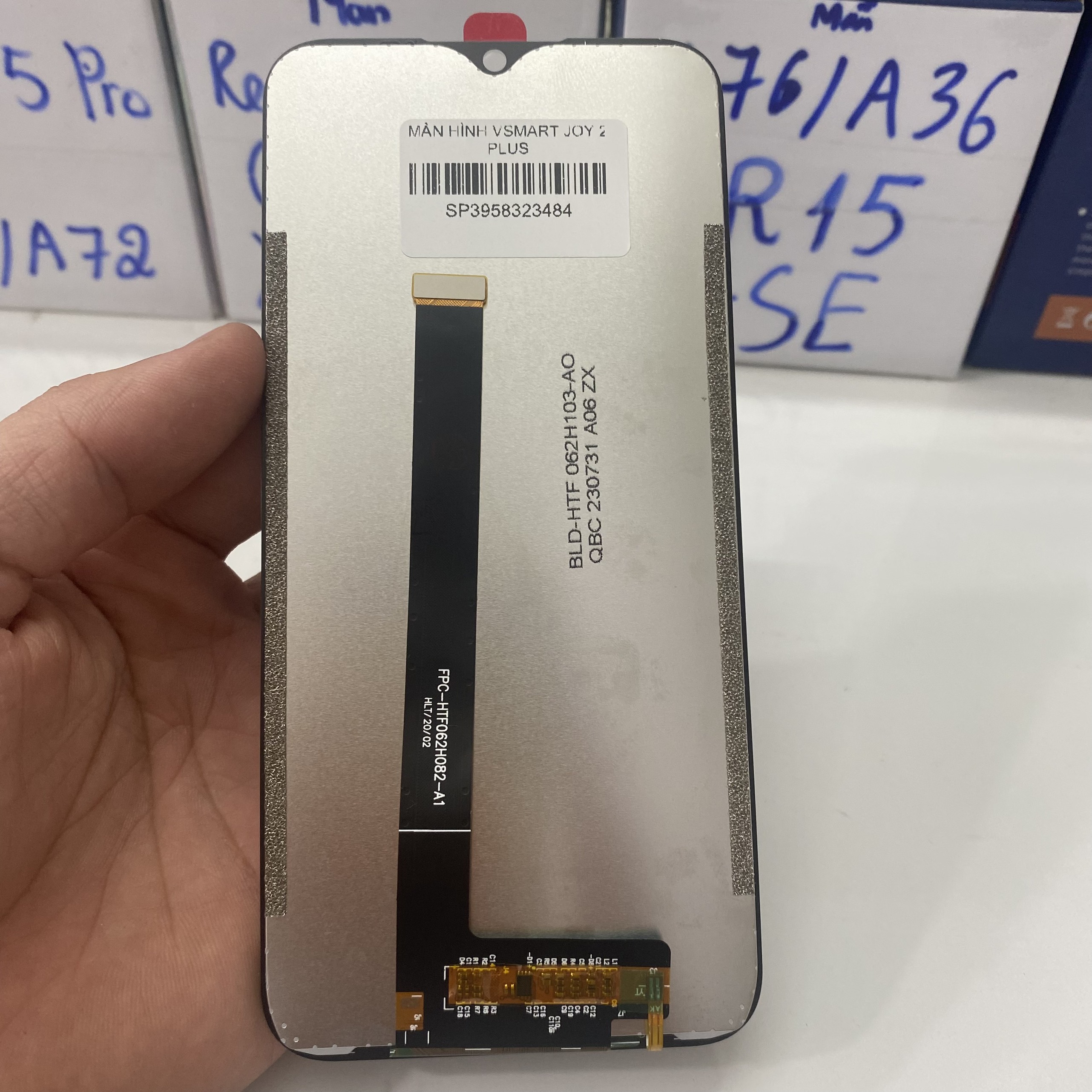Màn hình Vsmart Joy 2 Plus , tặng kèm bộ tháo lắp