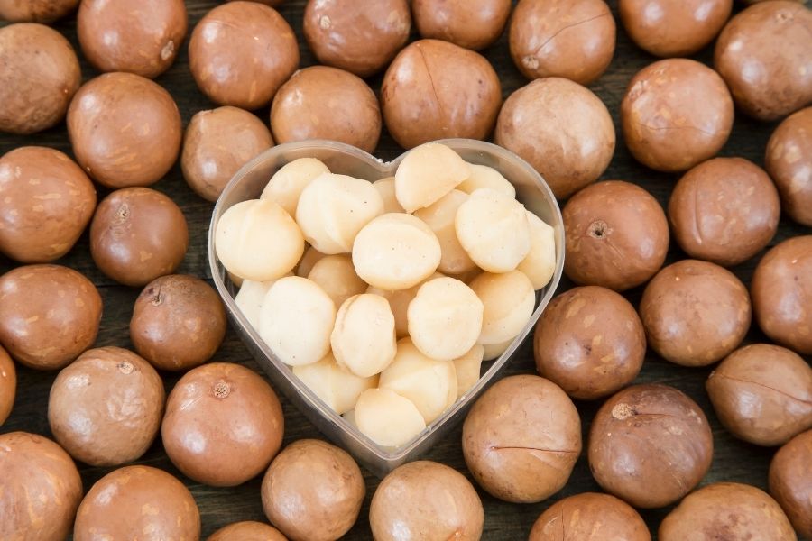 Nhân hạt Macca Úc bóc vỏ 200g ,500g ( bể nửa, nguyên hạt)