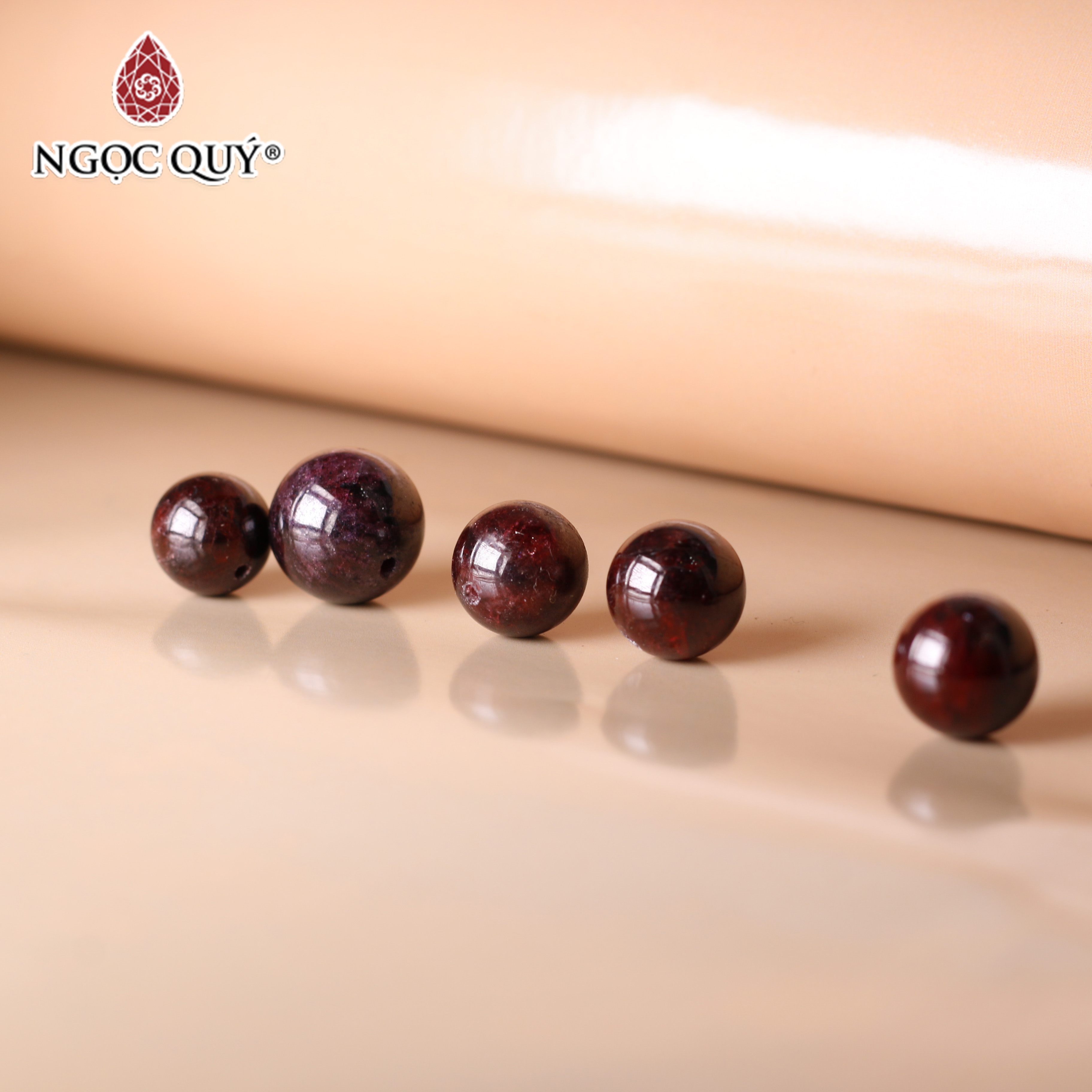 Hạt lẻ đá Garnet hồng lựu - Ngọc Quý