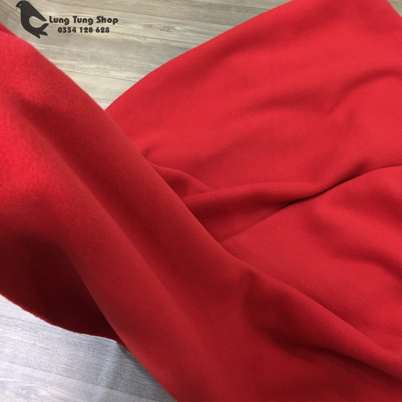 Chăn nỉ văn phòng màu đỏ - chăn mền cá nhân ( loại dày )