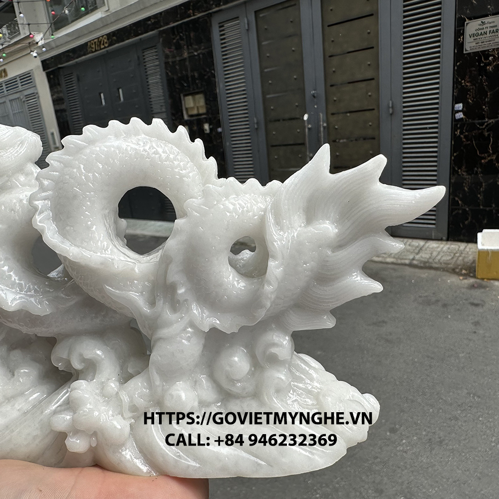 Feng Shui display dragon statue-peacock feather white ice-26cm long