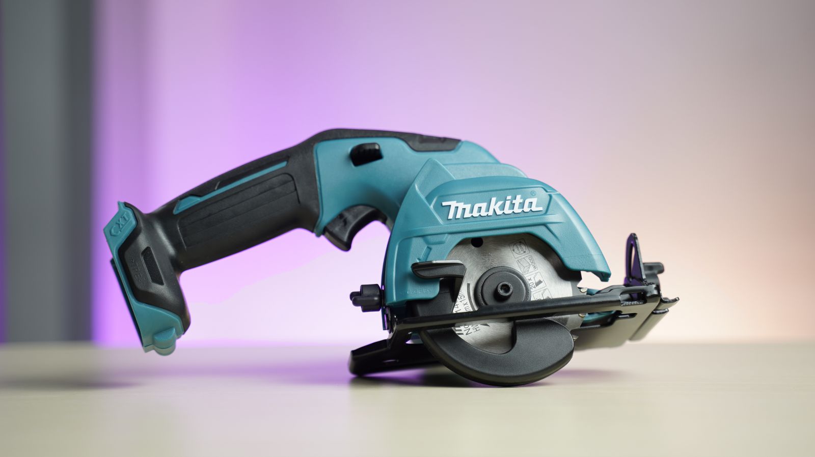 [Chính hãng] - Máy cưa đĩa dùng pin(85mm)(12v Max) Makita HS301DZ (Chưa kèm pin sạc)