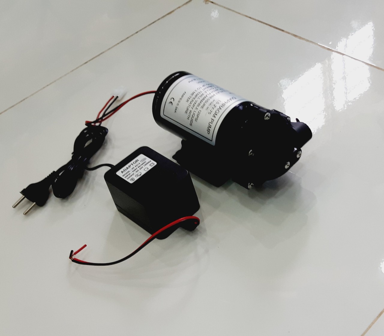 Bơm và adaptor 24V dùng cho máy lọc nước