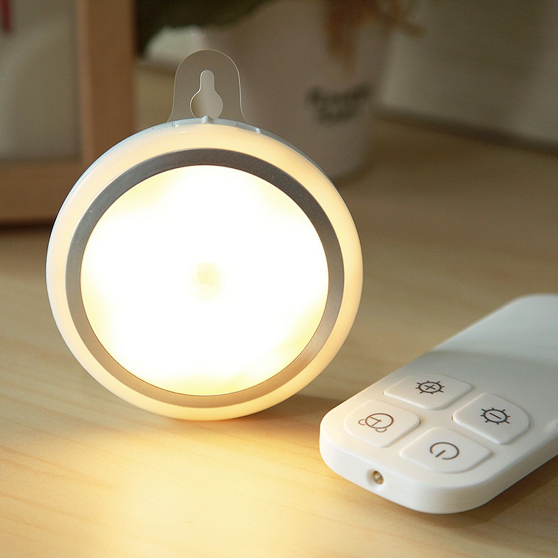 Đèn led hình tròn dán tường xài pin