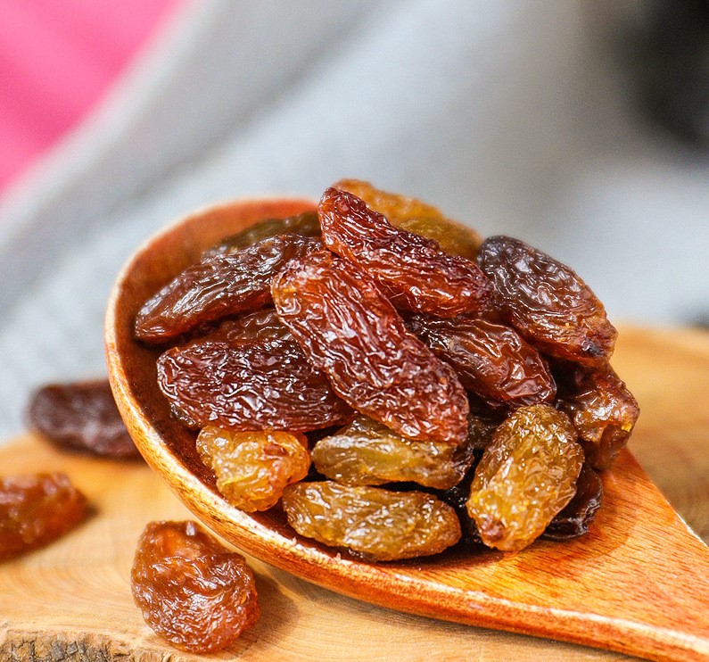 Nho Khô Nâu Đen Malayar Ấn Độ 500 Gam