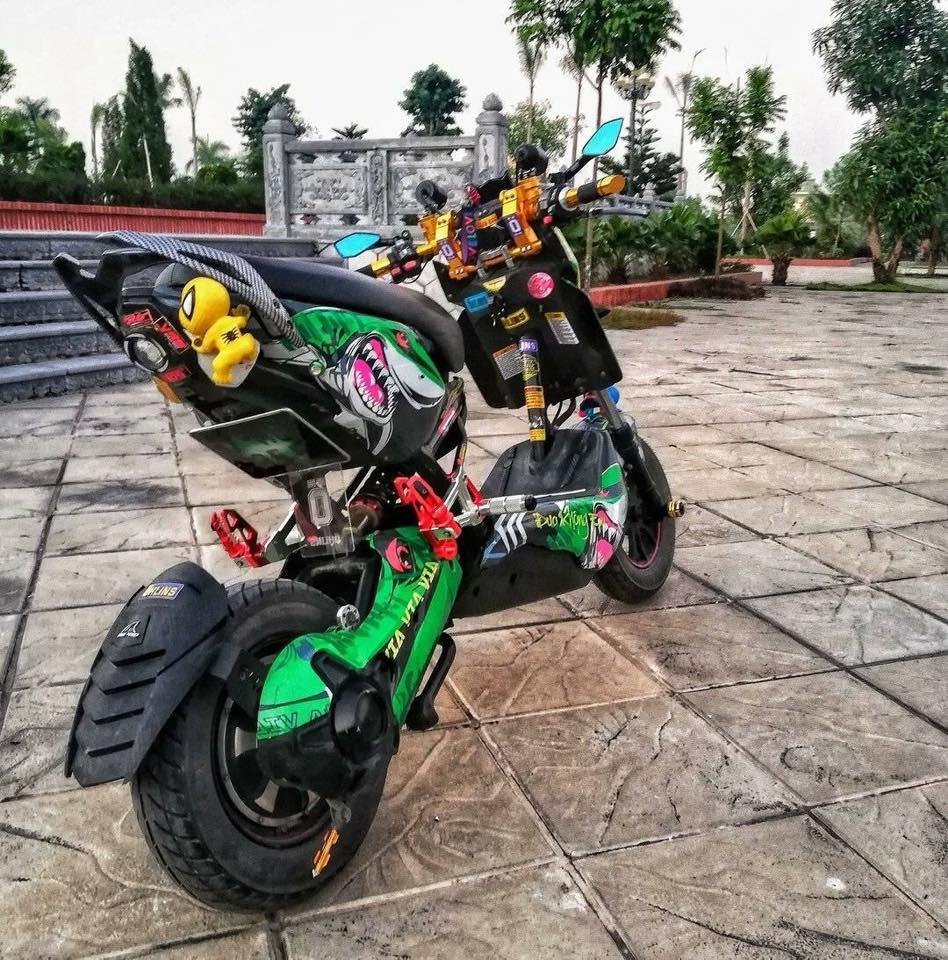 tem trùm xe điện xmen 08