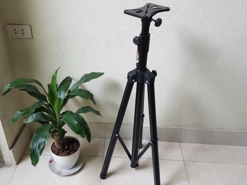 Chân loa 60 -130cm (2 Chiếc)