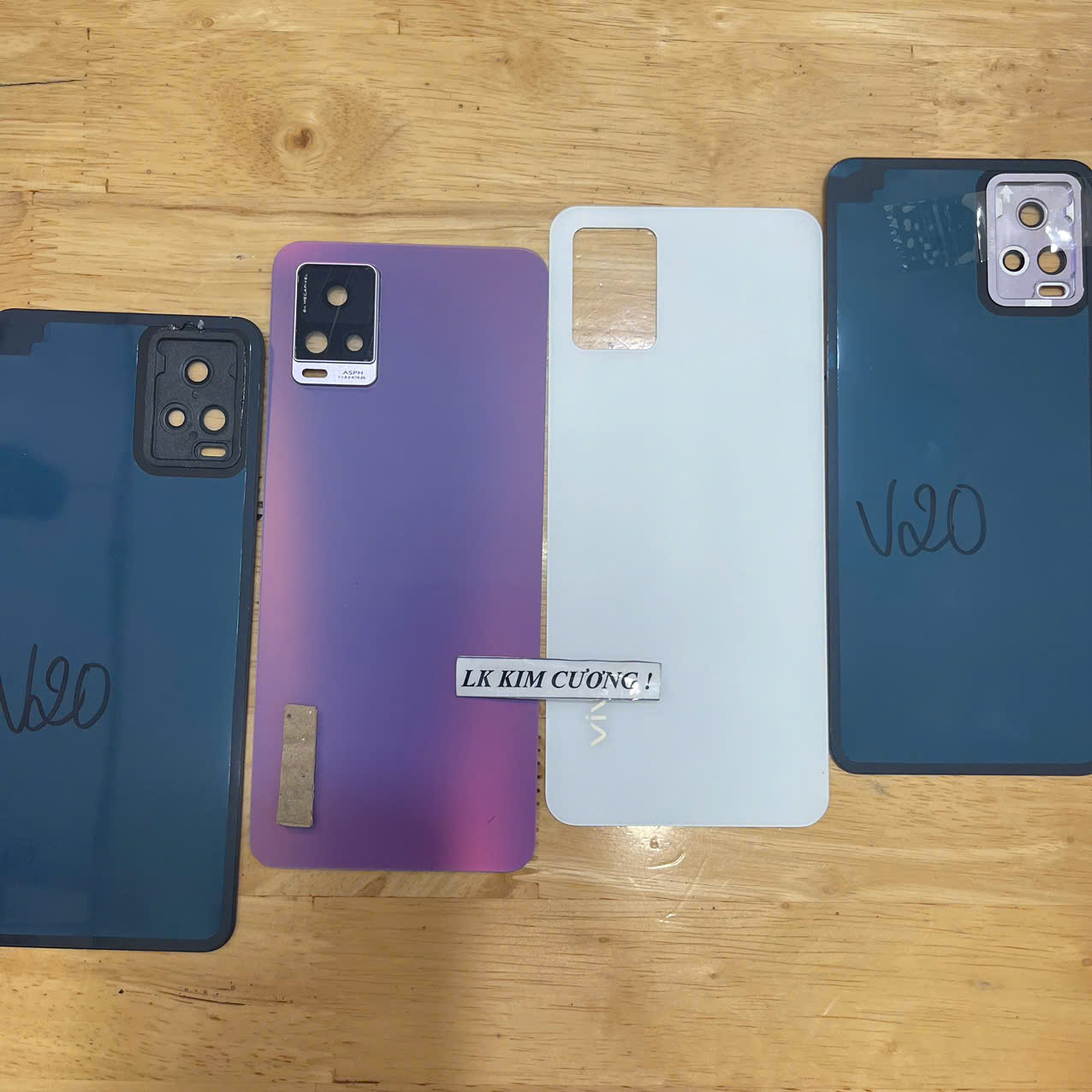 Nắp lưng vivo V20
