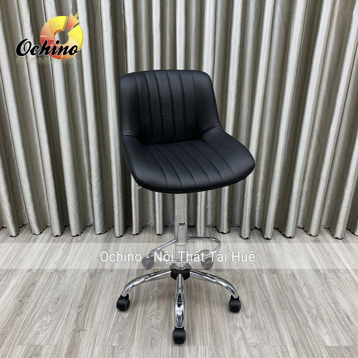 Ghế quầy bar có bánh xe điều chỉnh độ cao từ 65-85cm và xoay 360 độ mẫu sò cup