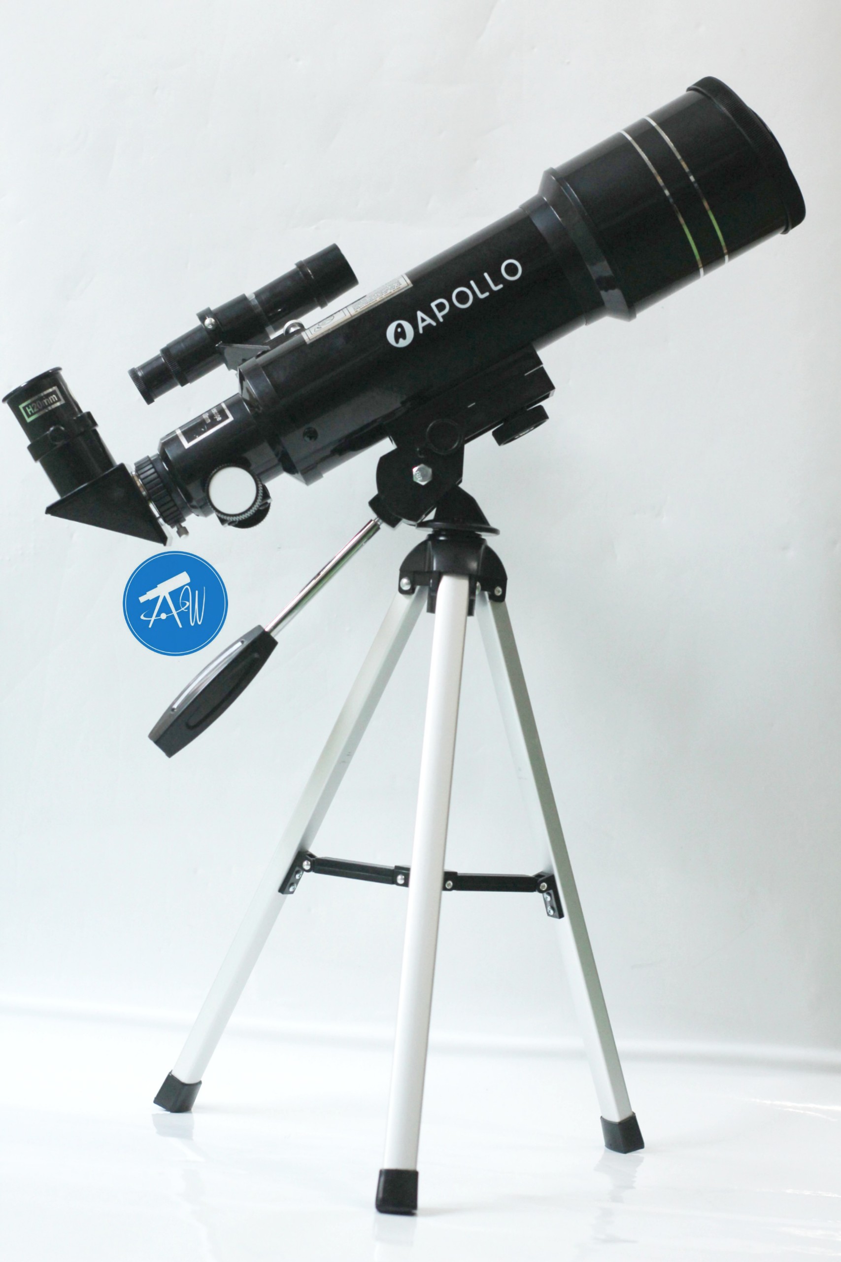 kính thiên văn khúc xạ APOLLO D70F400