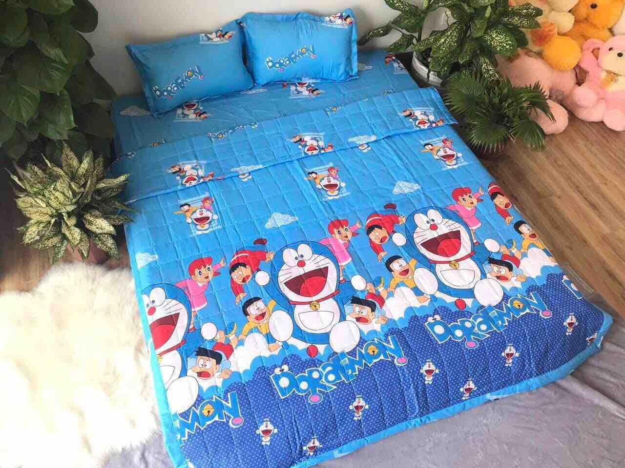 (FreeShip MAX) Bộ Chăn Ga Gối , Nhân Vật Doremon , Nobita -kovico  drap giường, ga giường, ra giường, drap trải giường,ga trải giường, drap trải giường đẹp ga trải giường cưới, bộ ga trải nệm mát, ga giường cưới,Ga giường spa