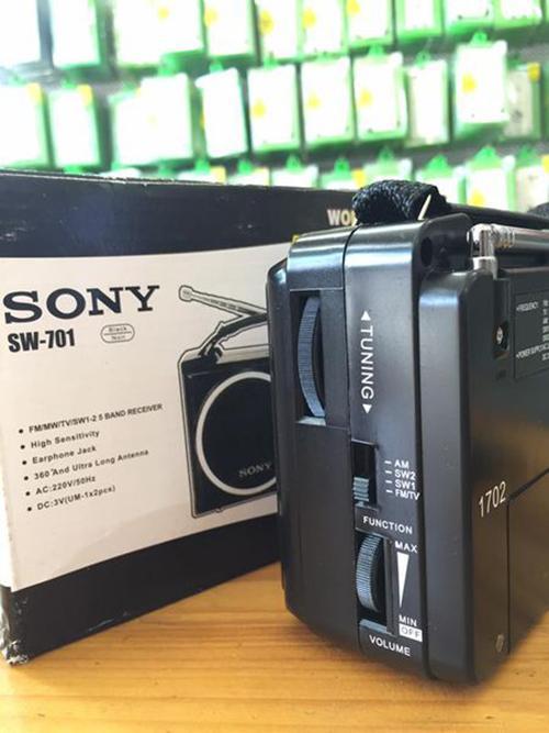 Đài FM radio Sony SW-701