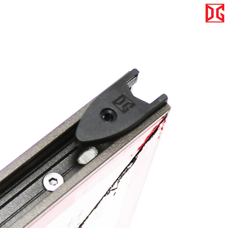 Nhựa chống nhấc cửa lùa 3 cây Xingfa 55