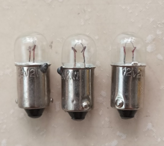 BÓNG ĐÈN SỢI ĐỐT BA9S 12V 2W