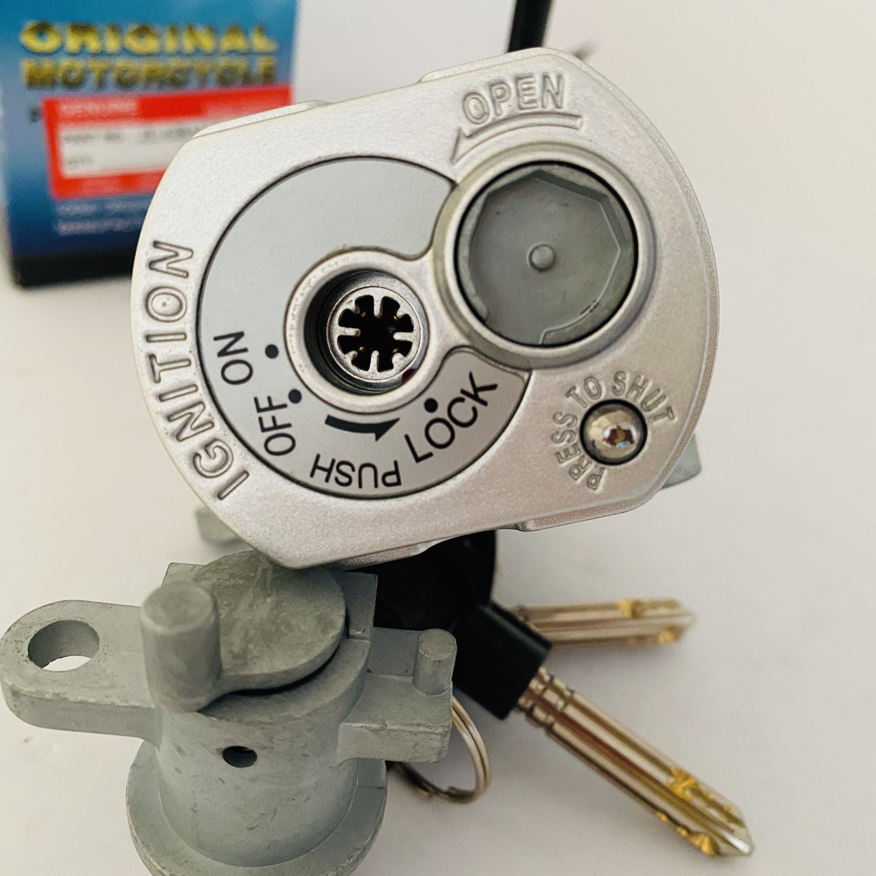 Ổ Khóa Từ 8 Cạnh Yamaha Jupiter Garvitar