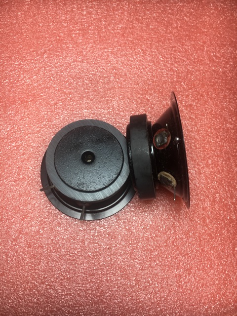 Loa Treble boss kích thước 6cm.giá 2 chiếc.