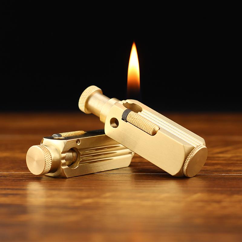 Hộp Quẹt Bật Lửa Xăng Đá Được Làm Bằng Đồng Thau Đánh Lửa Tốt  TC01 (KHÔNG CHỨA XĂNG GAS)