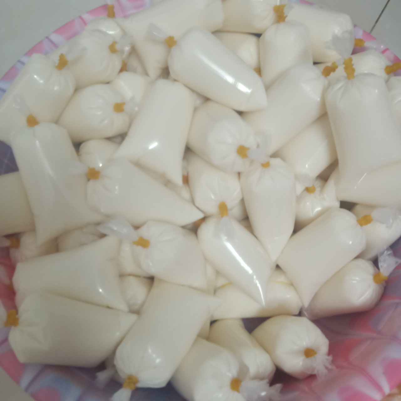 yaourt sữ tươi nguyên chất