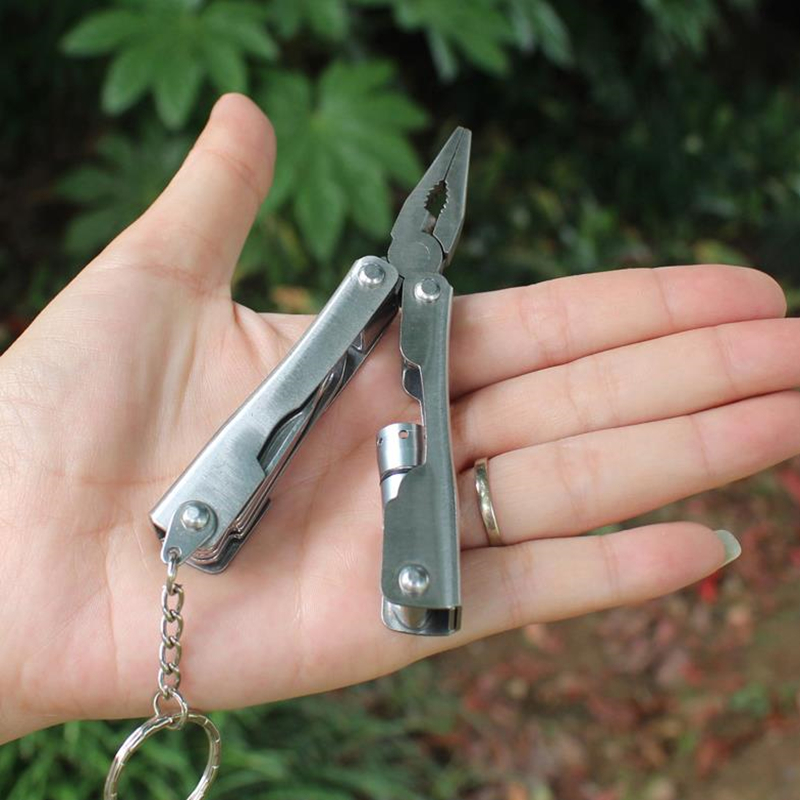 Móc khóa dụng cụ đa năng 10in1