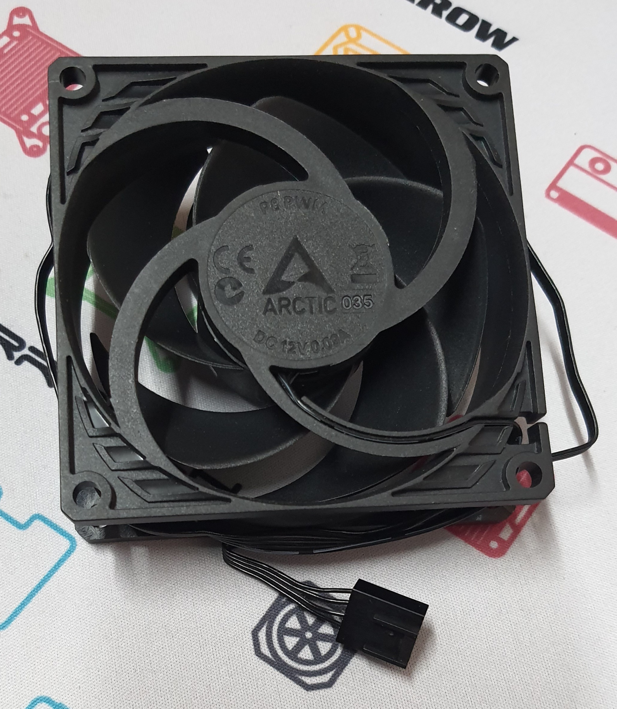 Quạt tản nhiệt Fan ARCTIC P8 PWM