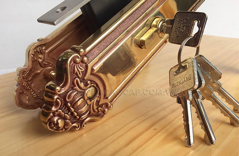[Mẫu Mới 2020] KHÓA TAY NẮM ĐỒNG THAU HC 8589 SSHA Thân Inox Ổ Abus (cửa chính)