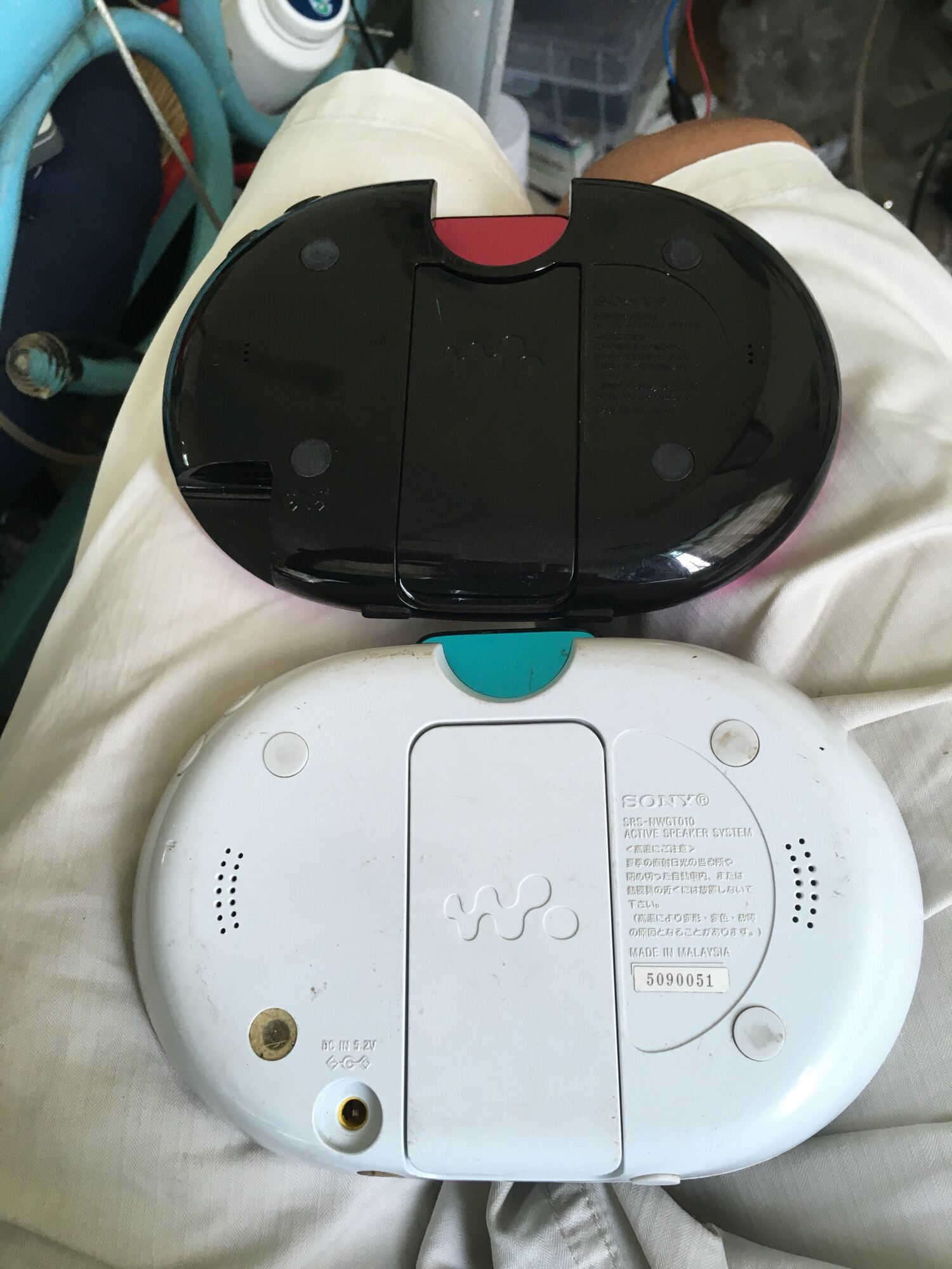 Combo Máy Nghe Nhạc Sony Wm Và Dock Loa.