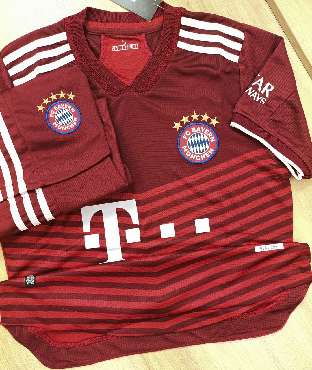 Bộ Áo Đấu Clb Bayern Munich Munchen Đỏ Đậm 2021
