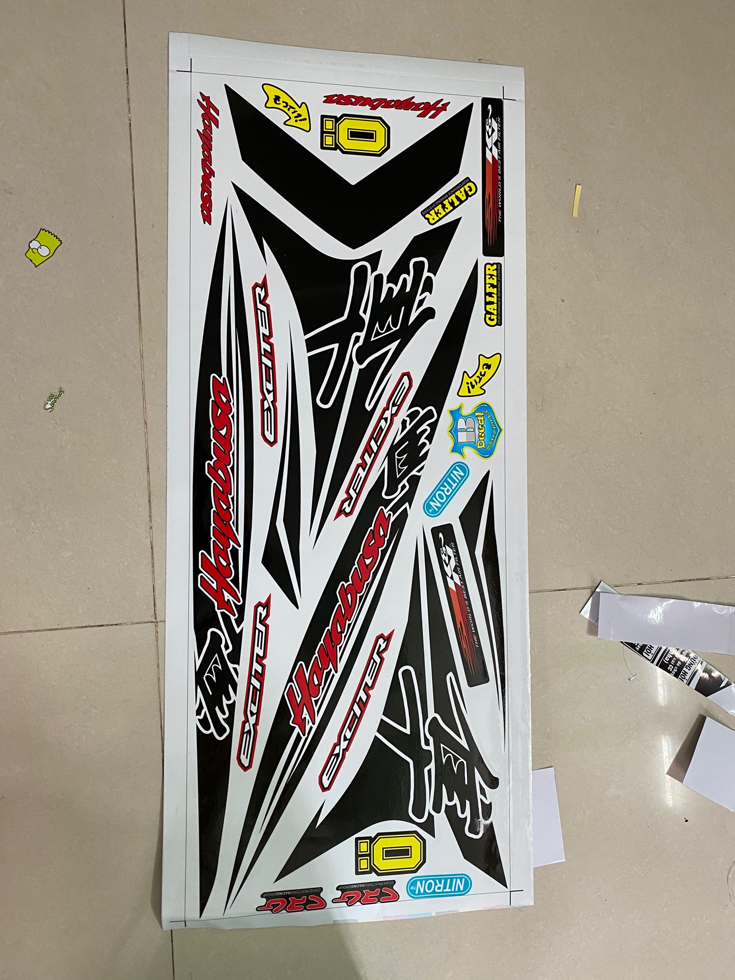 Tem xe exciter 150 hayabusa dán xe trắng