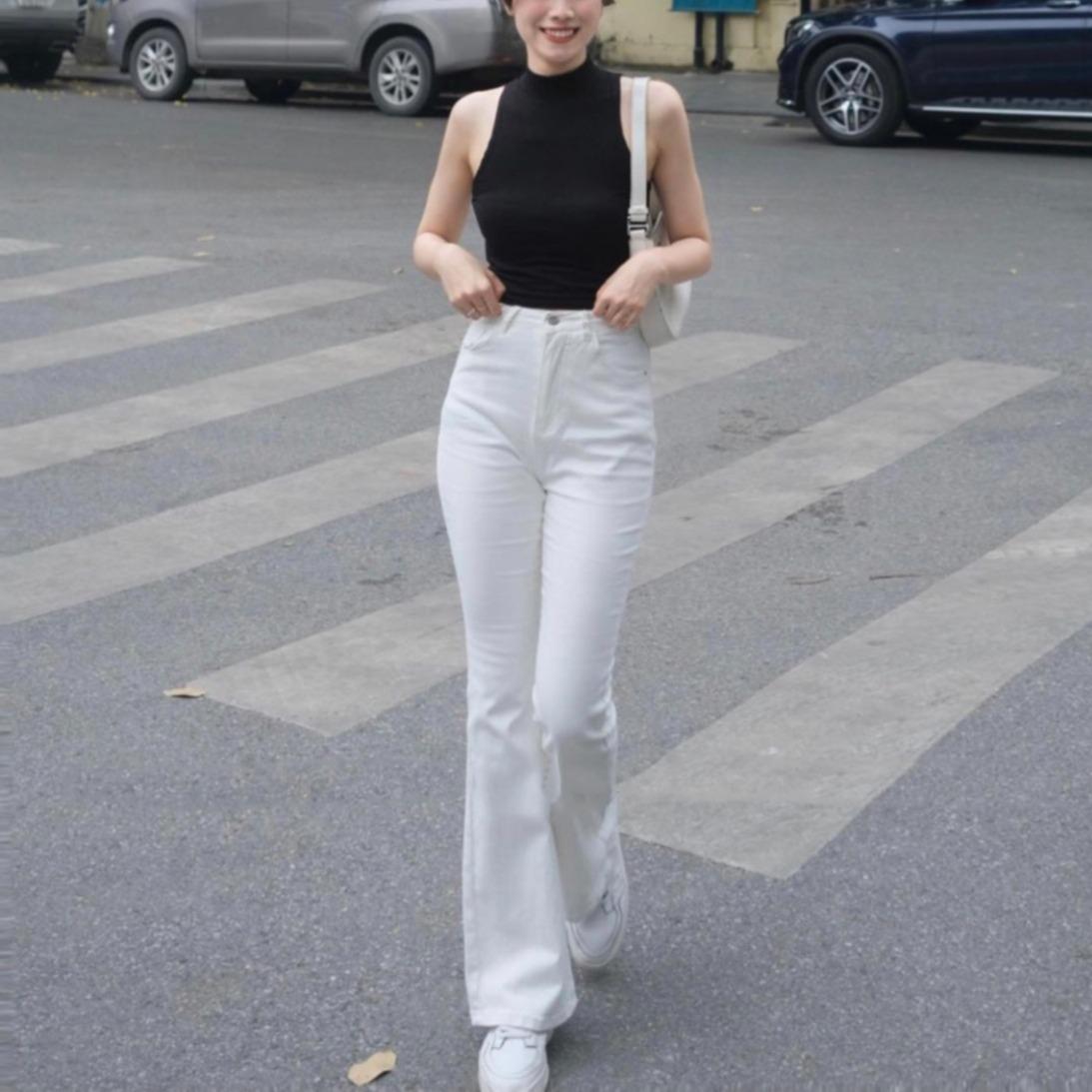 Quần Jean Ống Loe Form Dài - Leda