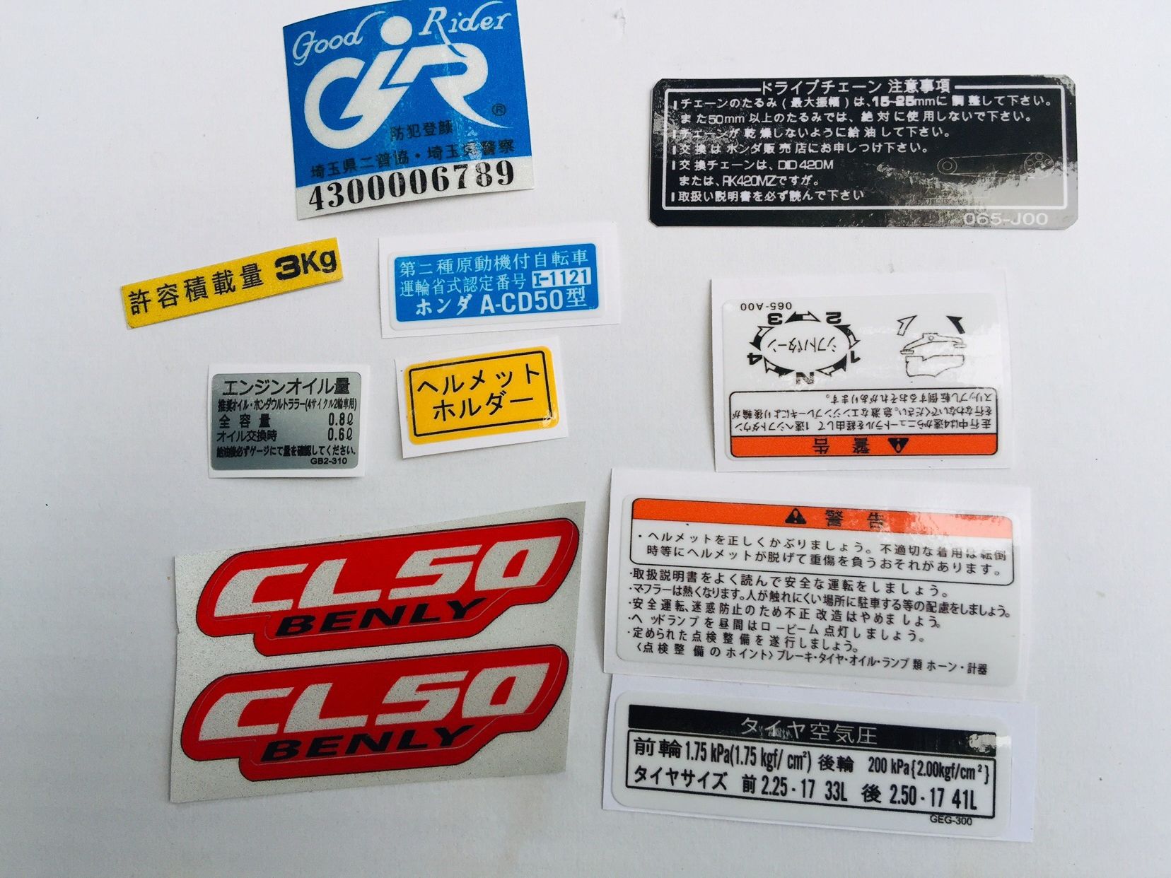 Tem dán CL50