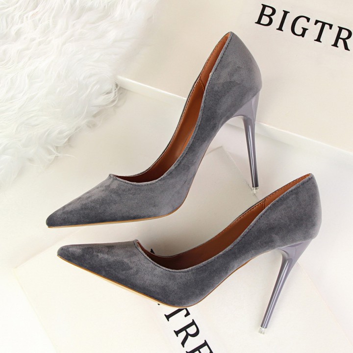 2617-5 Giày Cao Gót Bigtree Bassic Da Lộn