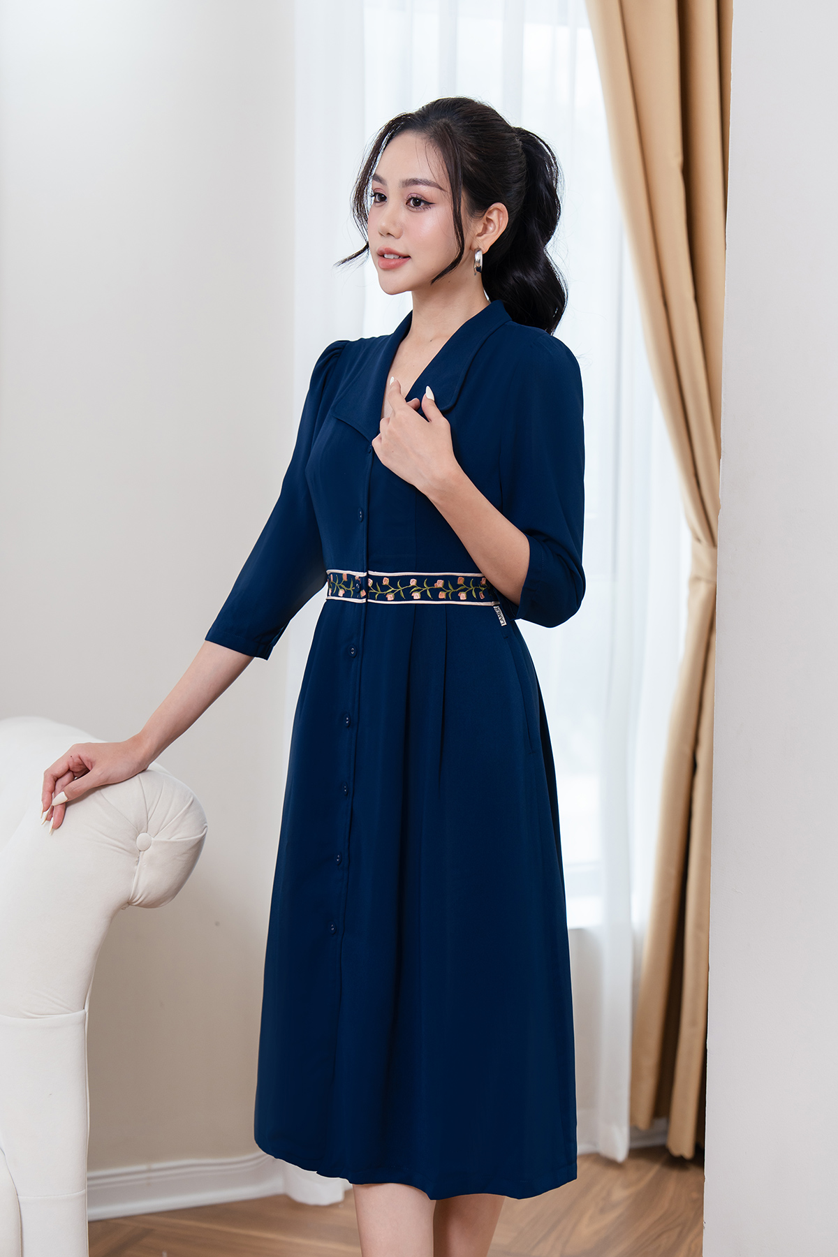 Đầm nữ xòe đai thêu LAMER L63L23Q030