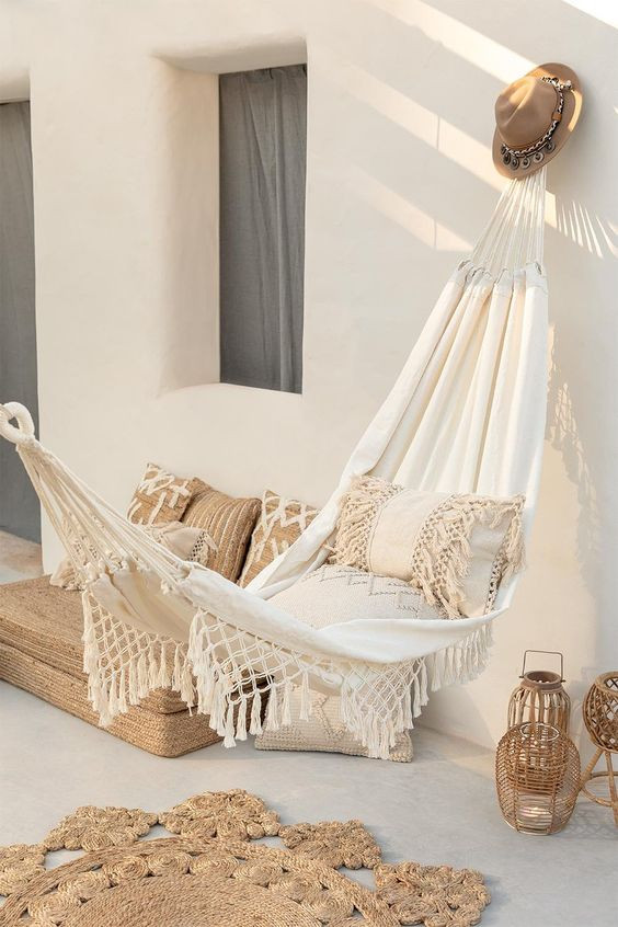 Lưới võng nằm canvas tua rua