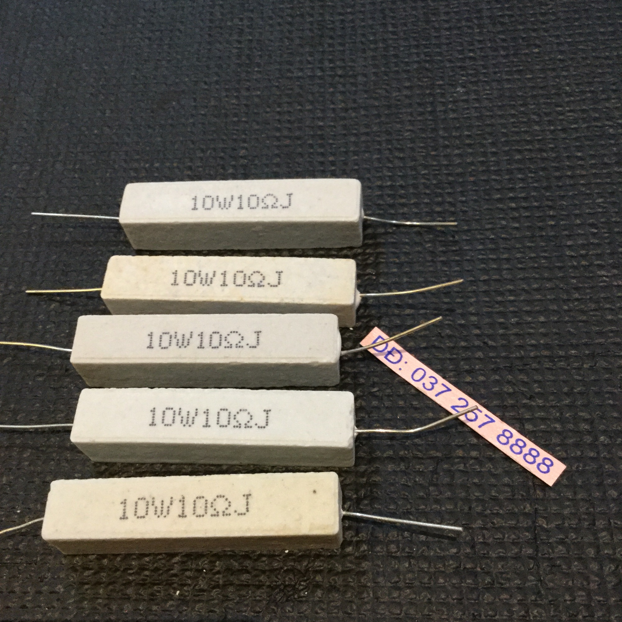 Trở nhiệt sứ công suất 10 ♎️-10 W (10 chiếc)