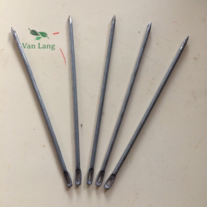 Kim khâu bao loại to dài 13cm -kim khâu