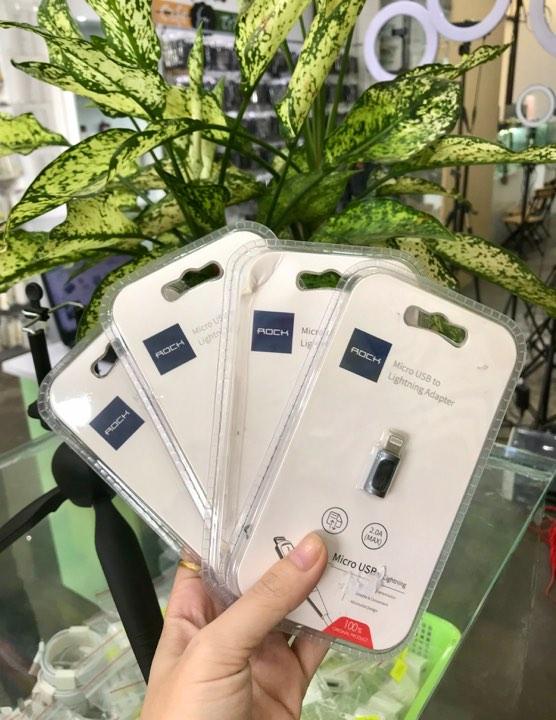 Đầu chuyển Micro USB sang Lightning ROCK - Adaptor Micro sang Lightning