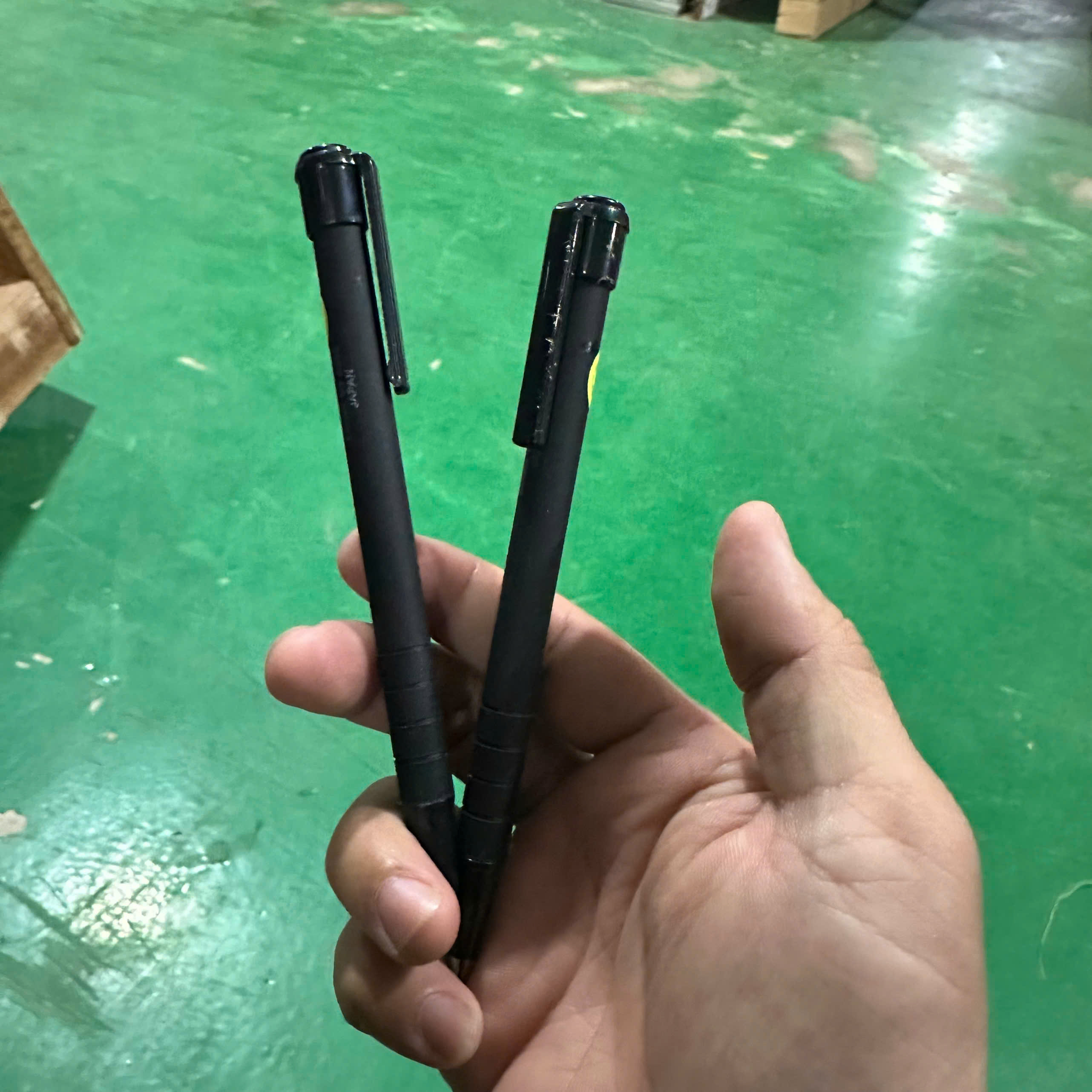 Bút chì bấm Pentel A255 Ngòi 0.5mm thiết kế rất sang trọng và tinh tế