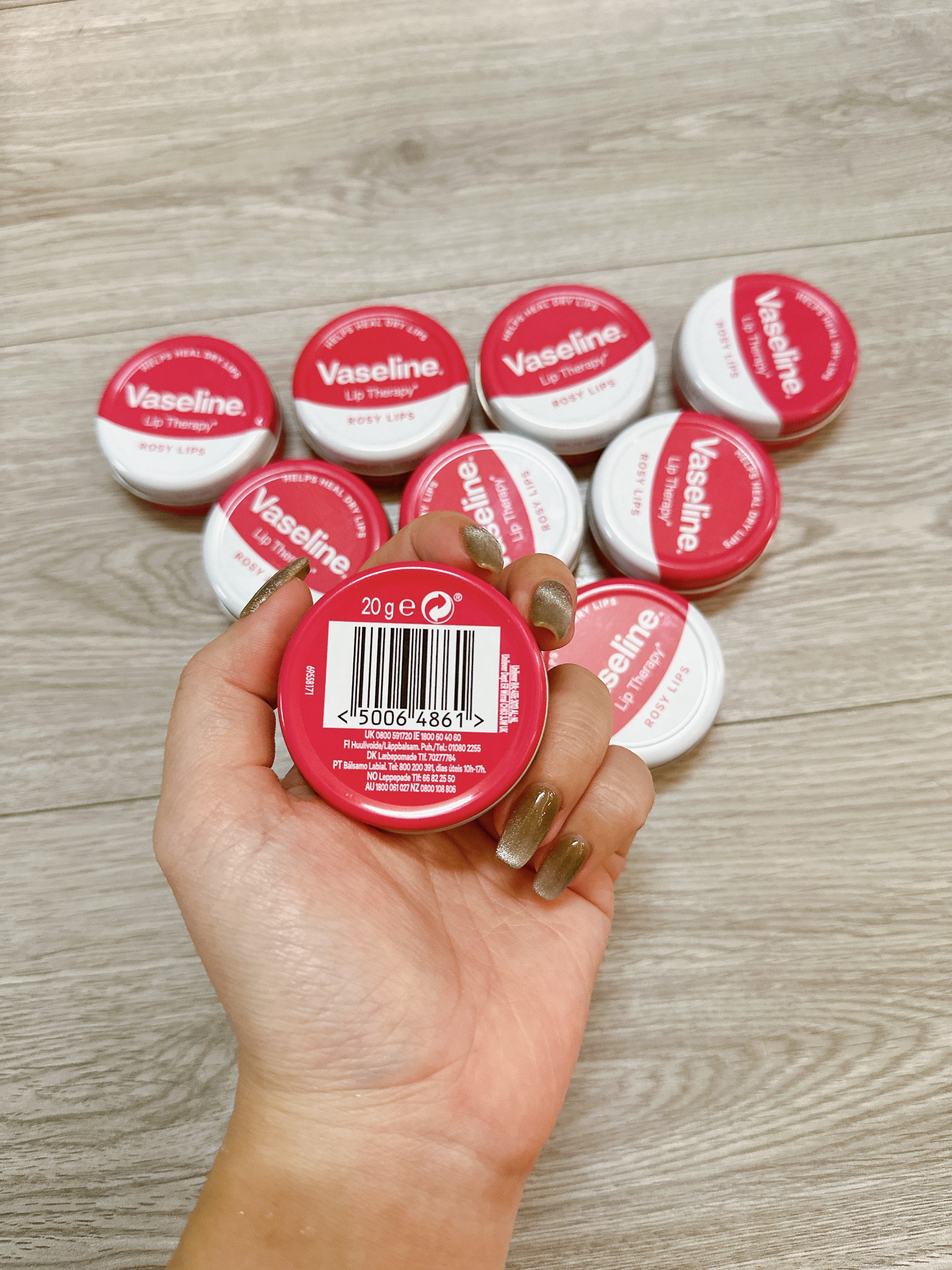 Sáp Dưỡng Môi Mềm Mượt Vaseline Lip Therapy 20g
