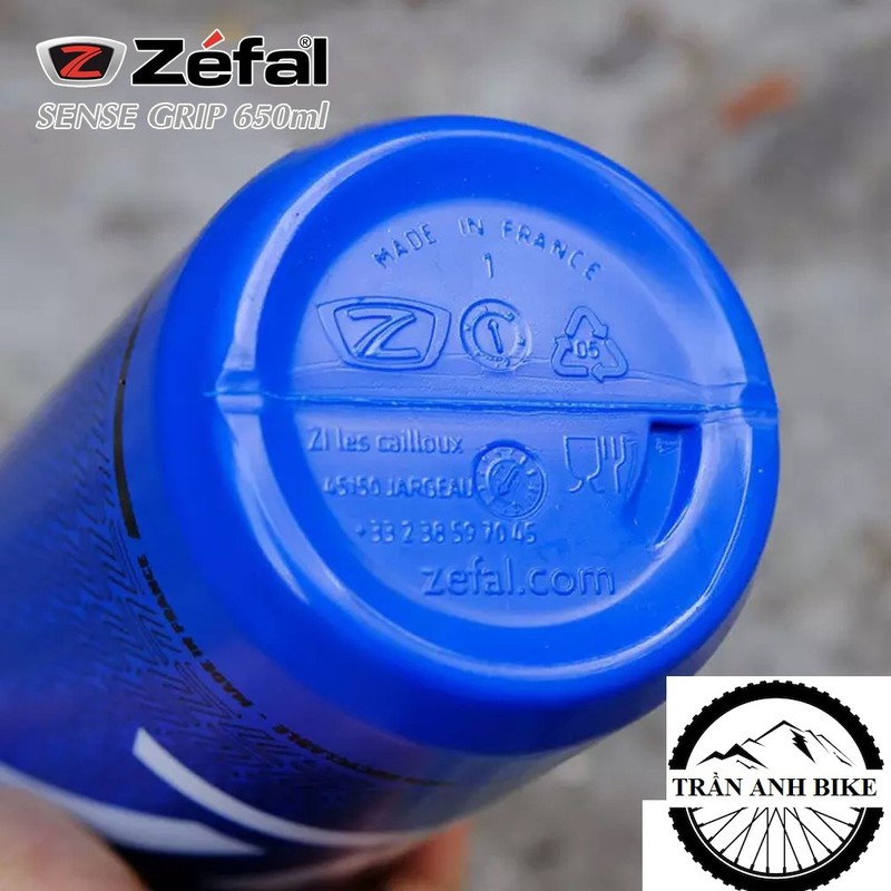 Bình nước xe đạp Zefal Sense Grip PH 650ml