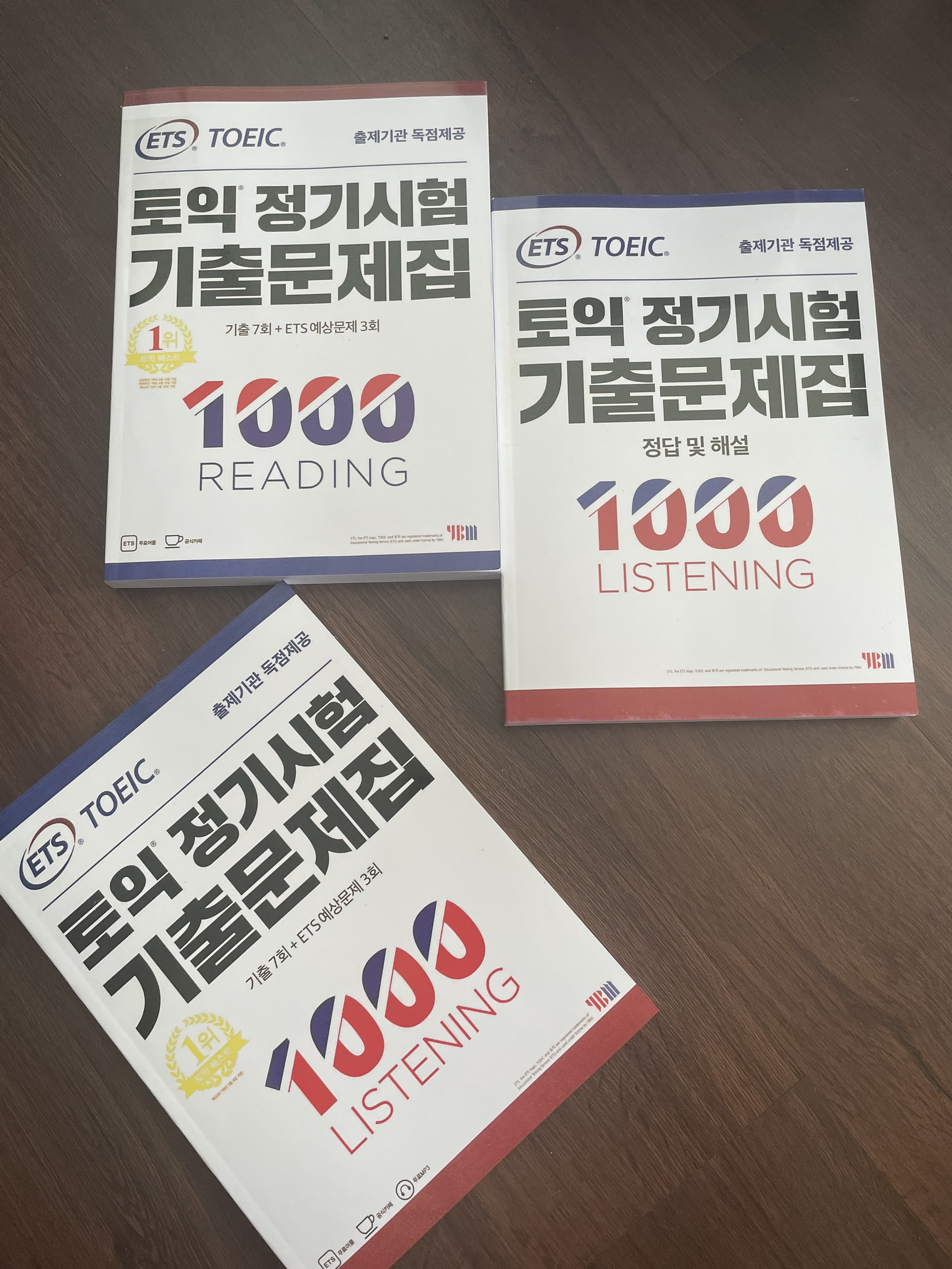 ETS TOEIC 2019 (COMBO 3 CUỐN RC/ LC/ SCRIPT (LỜI THOẠI CUỐN NGHE) - TẶNG FILE AUDIO